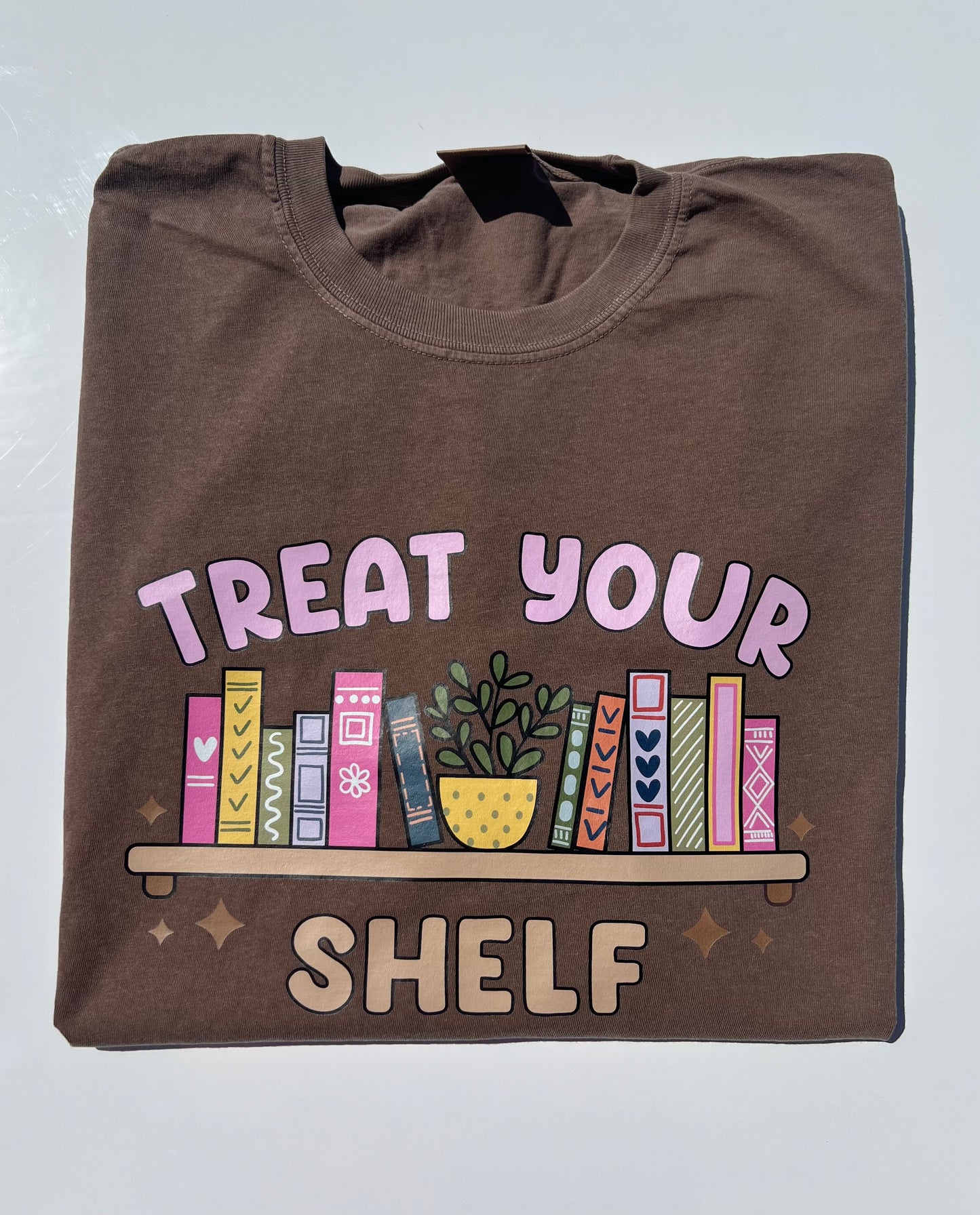 treat your shelf tee